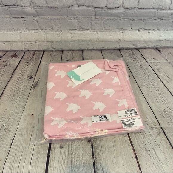Monica & Andy Unicorn Pattern Organic Cotton Baby Blanket NWT - Picture 1 of 2